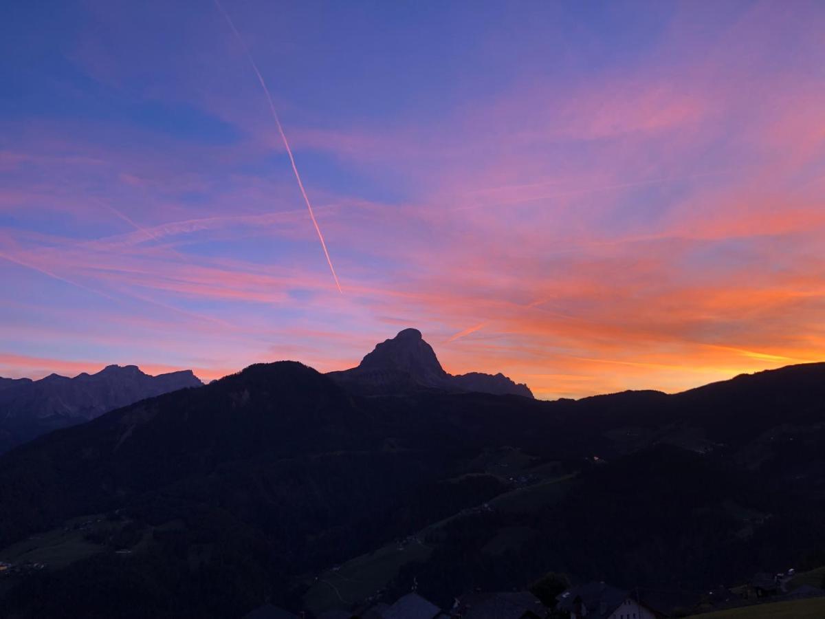شقة Alpinus Agriturism سان مارتينو-إن-باديا المظهر الخارجي الصورة